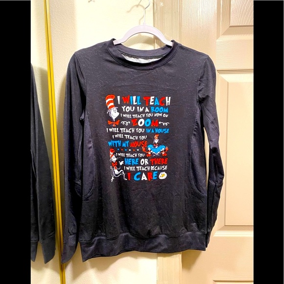 Tops - Adorable Cat in the Hat Denim Blue top! Never Worn